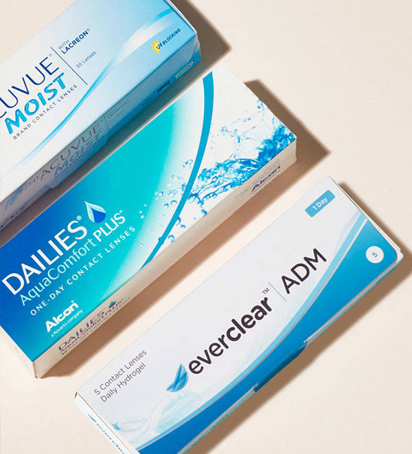 Daily disposable contact lens packs